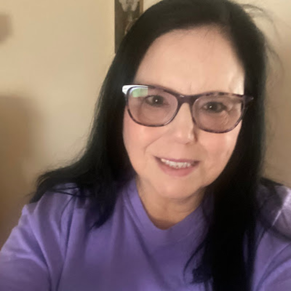 Meet your Posher, Vicki